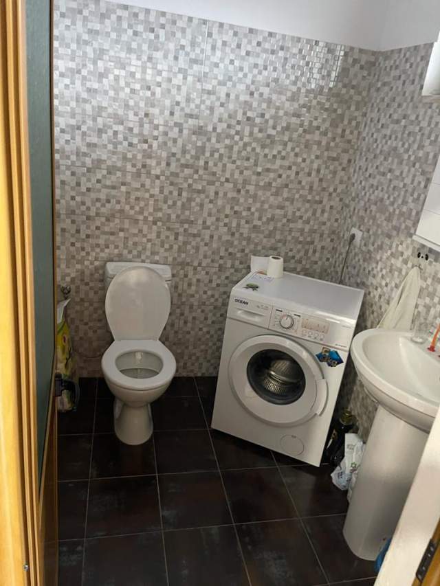 Tirane, jepet me qera Vile 2+1+A+BLK Kati 2, 120 m² 37.000 Leke (Mikel Maruli)