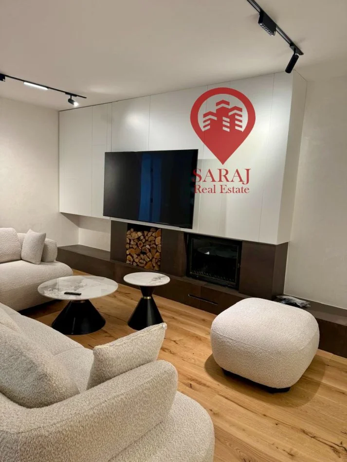 Tirane, shitet apartament+verande | Penthouse 3+1+Aneks+Ballkon Kati 5, 310 m² 650.000 € (Liqeni i Thate)