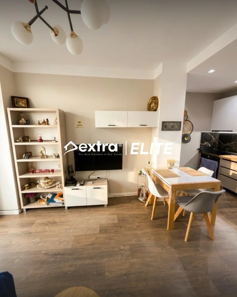 Tirane, shitet apartament 1+1+Ballkon Kati 9, 57 m² (Rruga Petro Nini Luarasi)