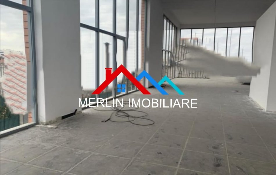 Tirane, jepet me qera ambjent biznesi Kati 1, 216 m² 1.000 € (RRUGA KONFERENCA E PEZES)