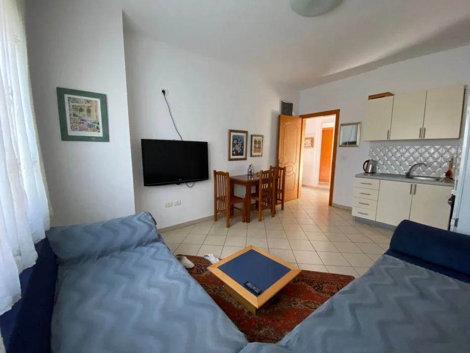 Jepet me qera apartament Kati 2, 55 m² 550€ (Komplexi xixa Golem , Durrës)