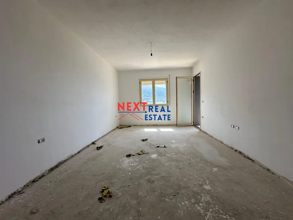 REZERVO PRONEN VETEM ME 500€! SHITET APARTAMENT 1+1 NE LUNGOMARE, VLORE