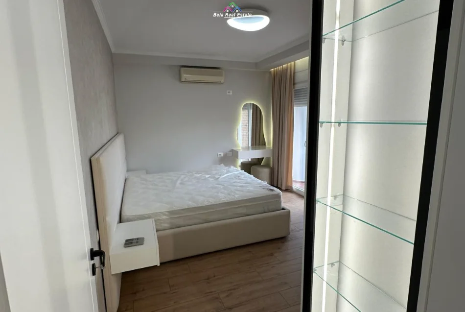 Tirane, jepet me qera apartament 2+1 Kati 2, 110 m² 1.000 € (don bosko)