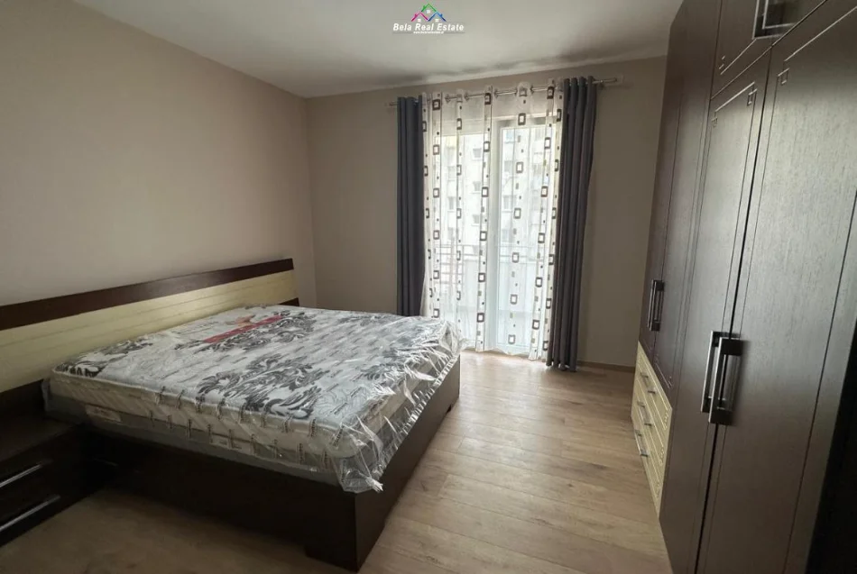 Tirane, jepet me qera apartament 2+1 Kati 6, 105 m² 580 € (mikel maruli)