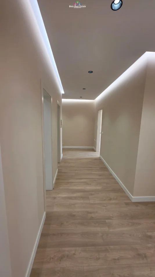 Tirane, jepet me qera zyre Kati 3, 131 m² 2.640 € (rruga e elbasanit)