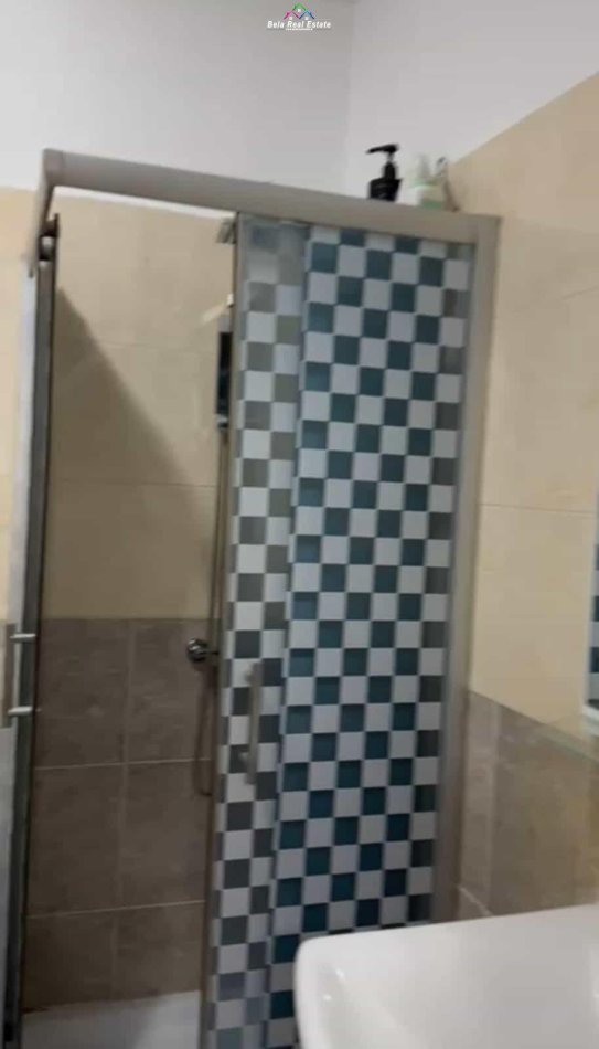 Tirane, jepet me qera apartament 2+1 Kati 5, 97 m² 600 € (erzen lita)
