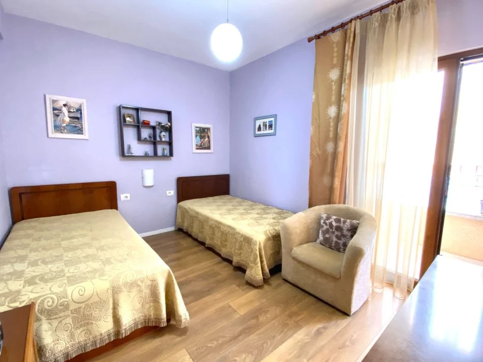 Tirane, shitet apartament 2+1 Kati 3, 113 m² 230.000 € (VASIL SHANTO,PRANE GJIMNAZIT BESNIK SYKJA.)