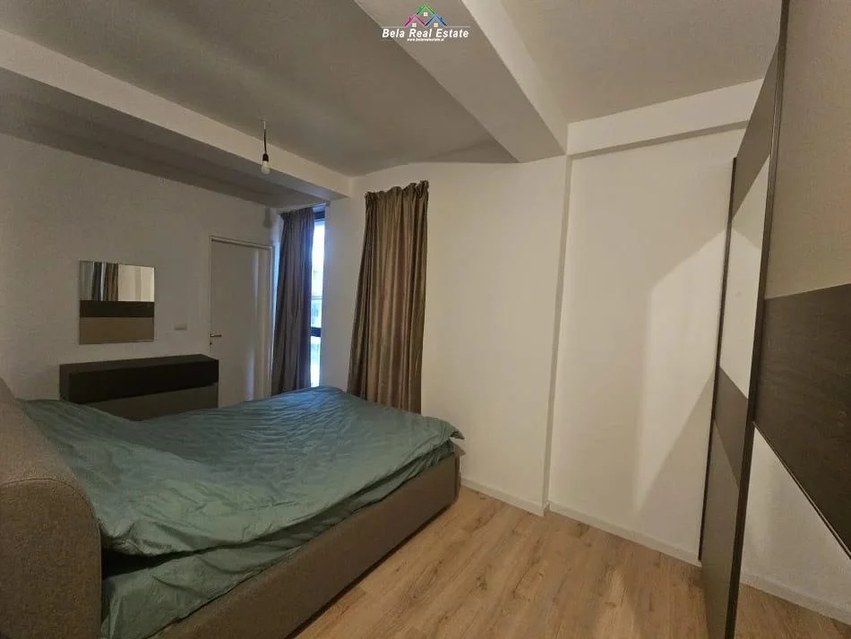 Tirane, jepet me qera apartament 2+1 Kati 4, 110 m² 1.000 € (kopshti zoologjik)