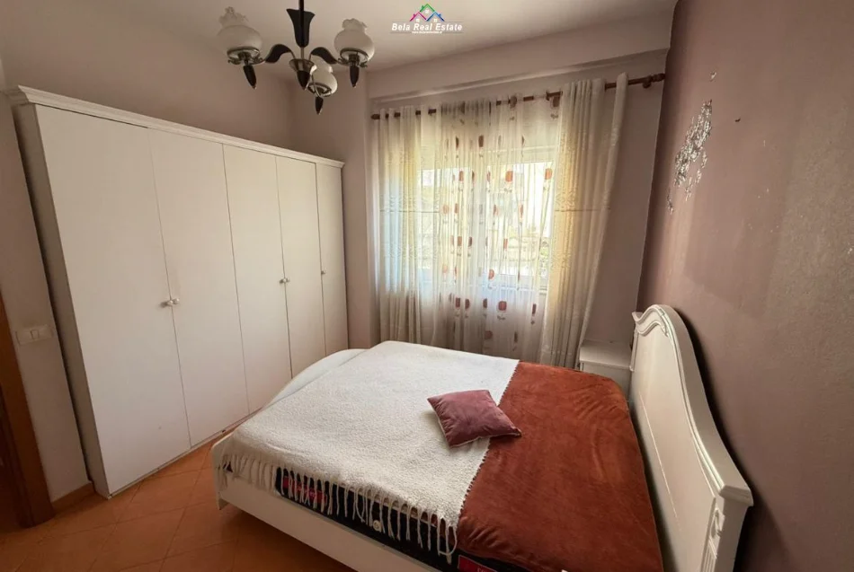 Tirane, jepet me qera apartament 1+1+Ballkon Kati 1, 70 m² 650 € (rruga e elbasanit)