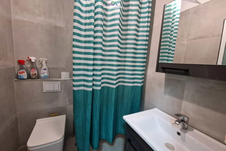 Tirane, jepet me qera apartament 2+1 Kati 1, 90 m² 600 € (selite)