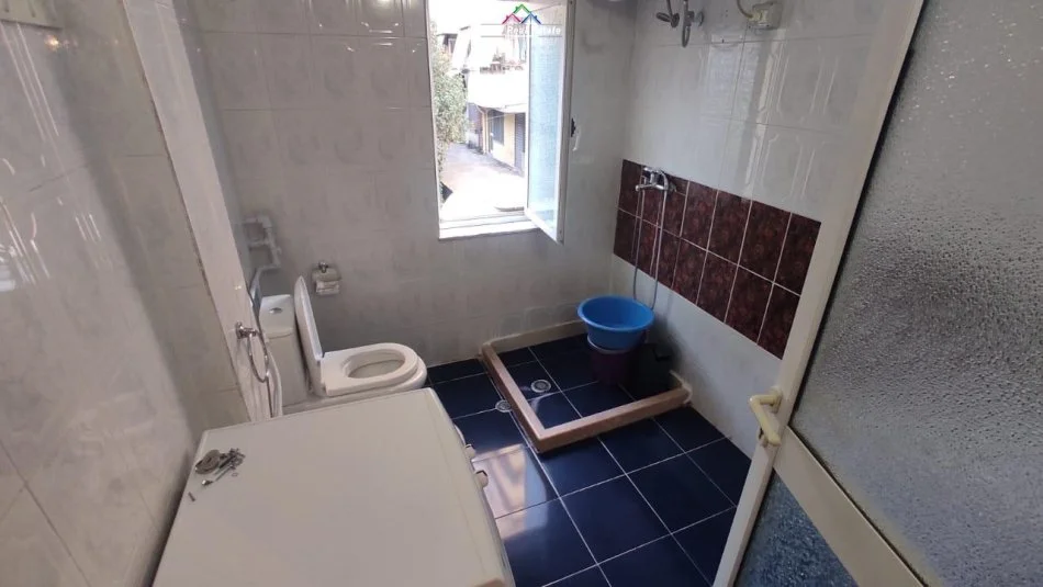 Tirane, jepet me qera apartament 1+1 Kati 2, 60 m² 550 € (Bllok, Sheshi Wilson)