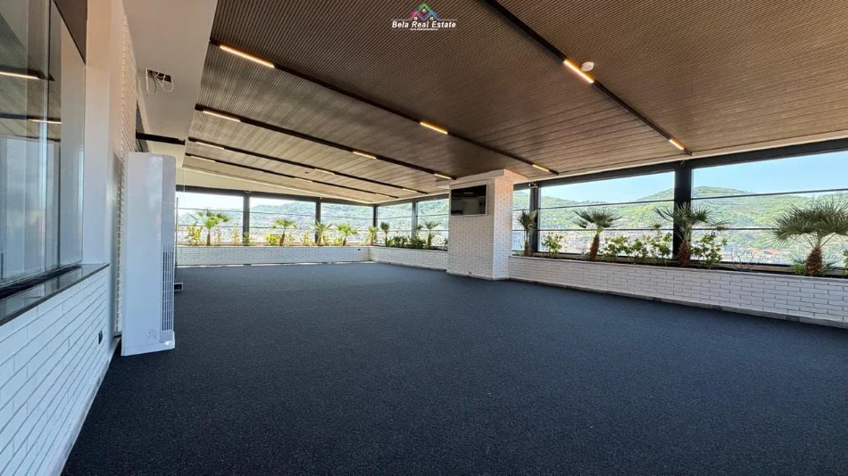 Tirane, jepet me qera zyre Kati 8, 1.000 m² 10.000 € (Spitalit Amerikan 3)