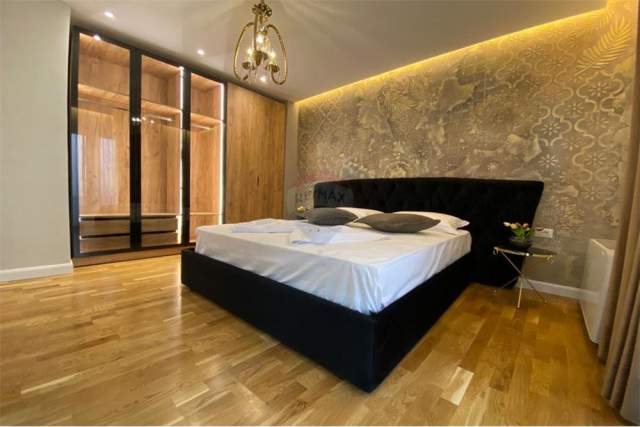 Tirane, shitet apartament 3+1 Kati 8, 130 m² 320.000 Euro (Rr. e Elbasanit)