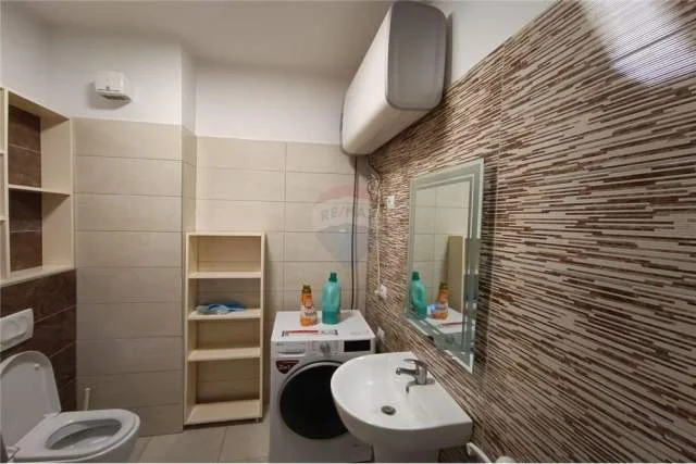 Tirane, jepet me qera apartament 2+1+BLK Kati 4, 85 m² 800 Euro (Rr.Frederik Shiroka)