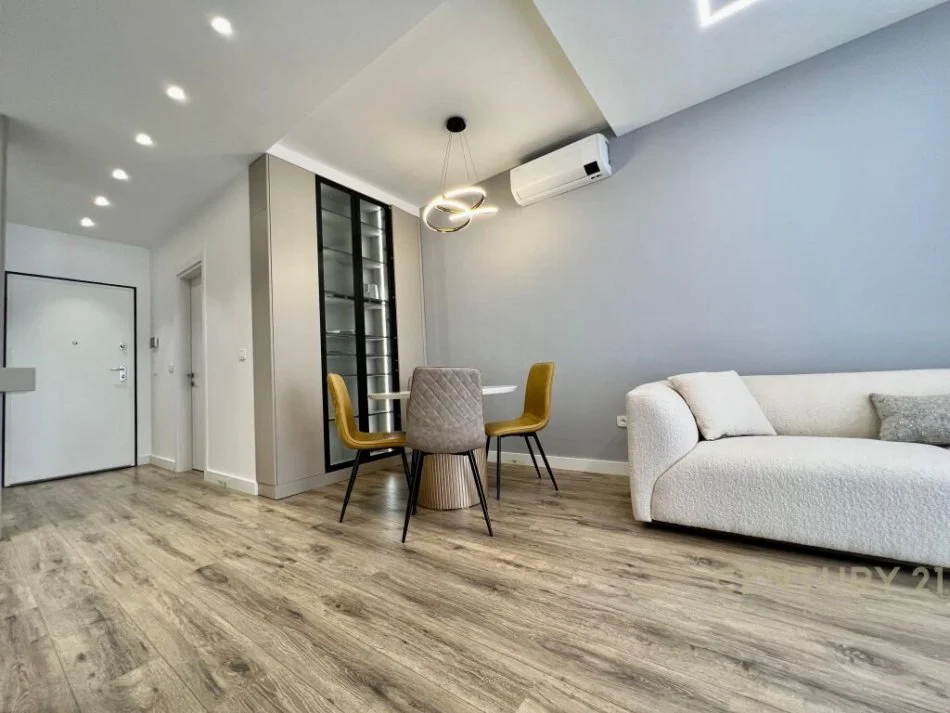 SHESIM, APARTAMENT PREMIUM 1+1 me POST PARKIMI‼️