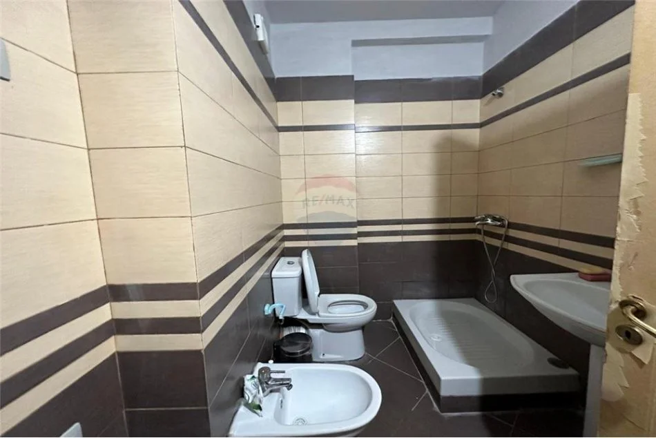 Tirane, shitet apartament 2+1 Kati 3, 101 m² 125,000 € (Rrapo Hekali - Kodra e Diellit