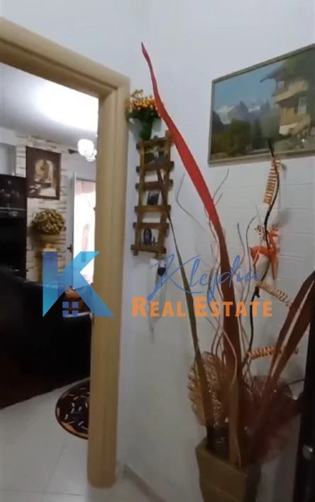 Tirane, shitet apartament 2+1+Ballkon Kati 2, 122 m² 125.000 € 