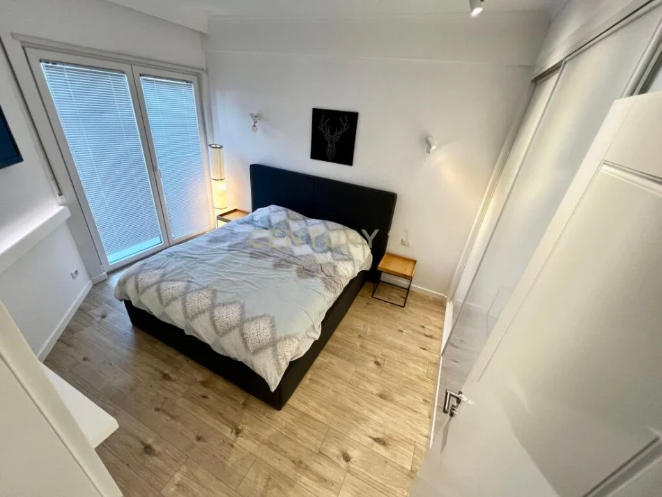 Tirane, shitet apartament 2+1 Kati 2, 75 m² 160.000 € 