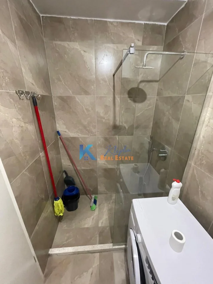 Tirane, shes apartament 1+1+Ballkon Kati 6, 46 m² 69.500 € (Ali Demi)