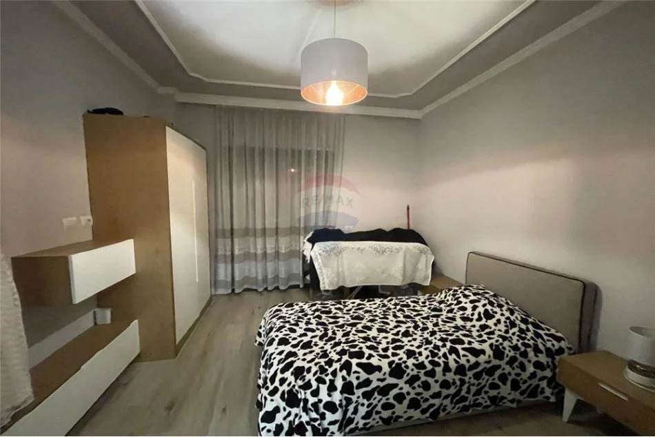 Tirane, shitet apartament 3+1 Kati 7, 145 m² 250.000 € (Green City - Fusha e Aviacionit)
