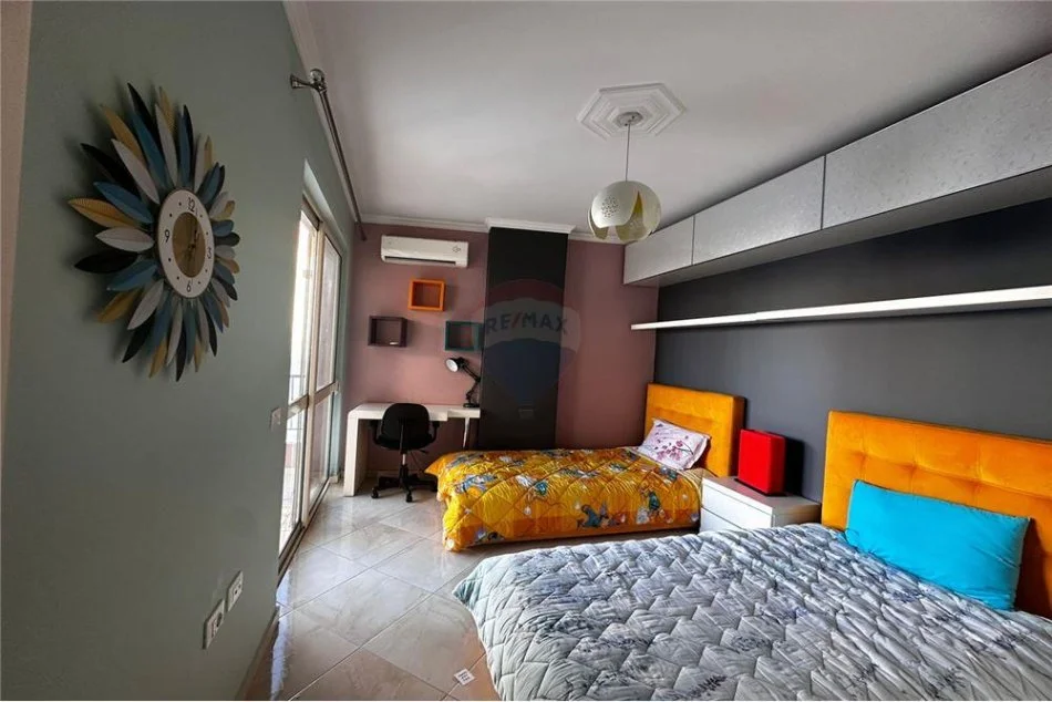 Tirane, jepet me qera apartament 2+1 Kati 5, 102 m² 500 € (Besim Alla - yzberisht)