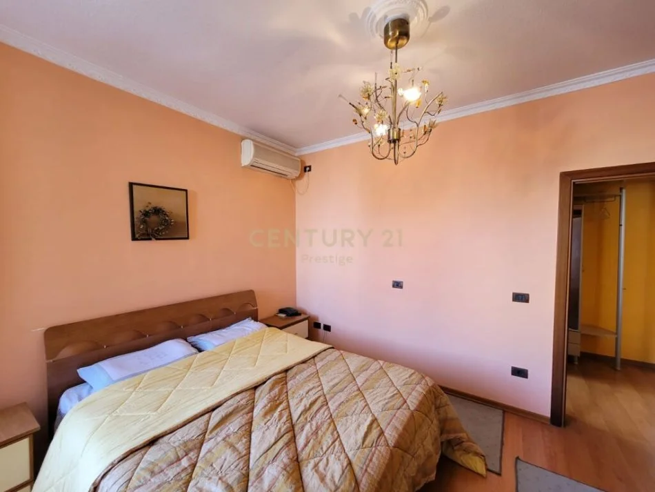 𝐓𝐢𝐫𝐚𝐧𝐞, 𝐬𝐡𝐢𝐭𝐞𝐭 𝐚𝐩𝐚𝐫𝐭𝐚𝐦𝐞𝐧𝐭 𝟏+𝟏 𝐊𝐚𝐭𝐢 𝟓, 𝟖𝟑 𝐦² 𝟐𝟏𝟎.𝟎𝟎𝟎 € (𝐒𝐡𝐞𝐬𝐡𝐢 𝐖𝐢𝐥𝐥𝐬𝐨𝐧)