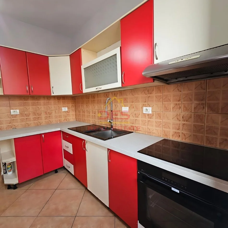 🏢JEPET ME QIRA APARTAMENT 3+1+2 , RRUGA “STAVRI THEMELI”, PERBALLE DELIJOGJIT