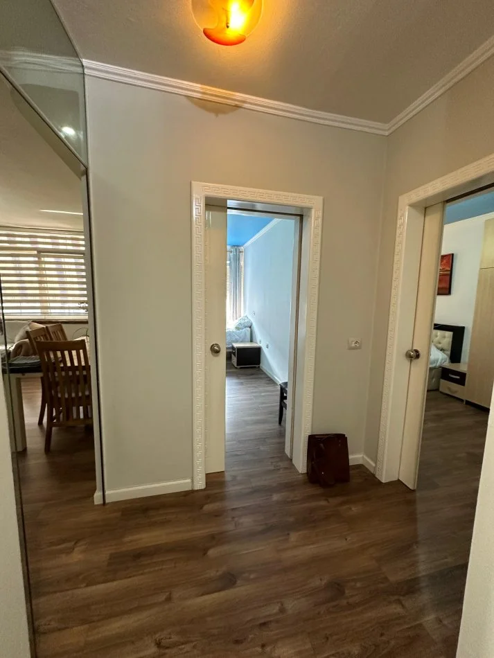 Tirane, shitet apartament 2+1 Kati 6, 76 m² 169.500 € (rruga e kavajes)