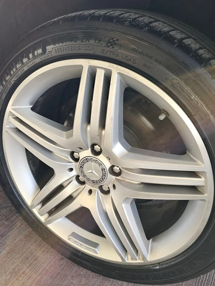 Tirane, shitet makine Mercedes benz s350 2013 Nafte, e zeze automatik Klima 209.000 km 23.000 €