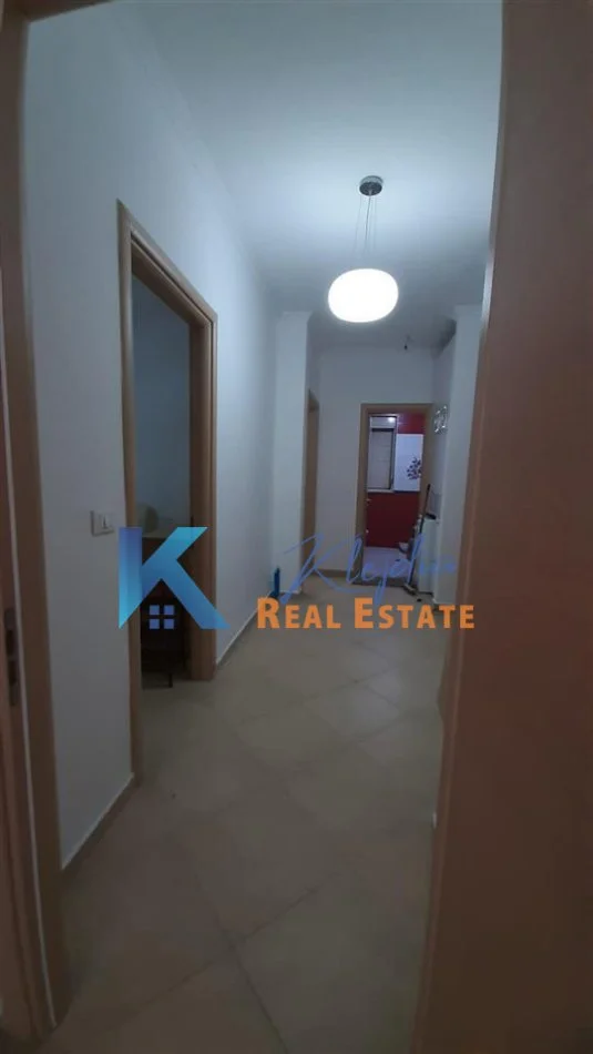 Tirane, jepet me qera apartament 2+1 Kati 4, 110 m² 1000 € (Liqeni i Thate, afer kompleksit Fz Construction)