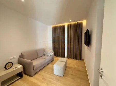 Shitje, Vilë Luksoze, San Pietro Rezidence, Gjiri i Lalzit, Durrës. AREA41741