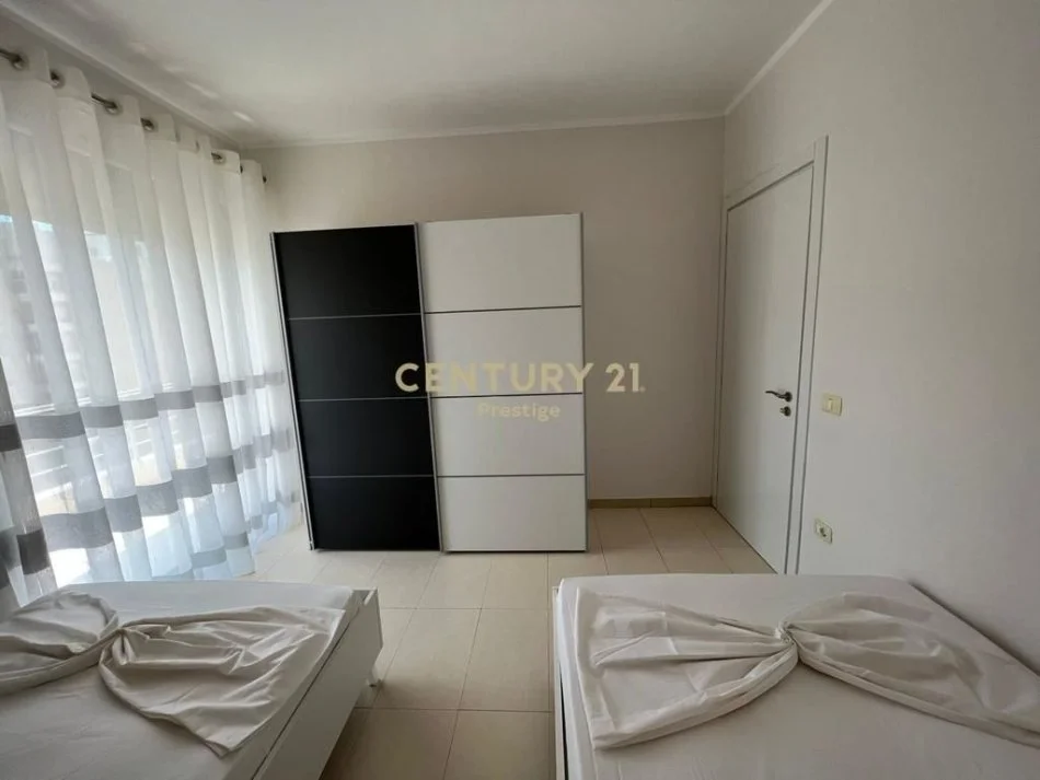 𝐕𝐥𝐨𝐫𝐞, 𝐣𝐞𝐩𝐞𝐭 𝐦𝐞 𝐪𝐞𝐫𝐚 𝐚𝐩𝐚𝐫𝐭𝐚𝐦𝐞𝐧𝐭 𝟐+𝟏 𝐊𝐚𝐭𝐢 𝟓, 𝟏𝟎𝟎 𝐦² 𝟓𝟎𝟎 € (𝐋𝐮𝐧𝐠𝐨𝐦𝐚𝐫𝐞)