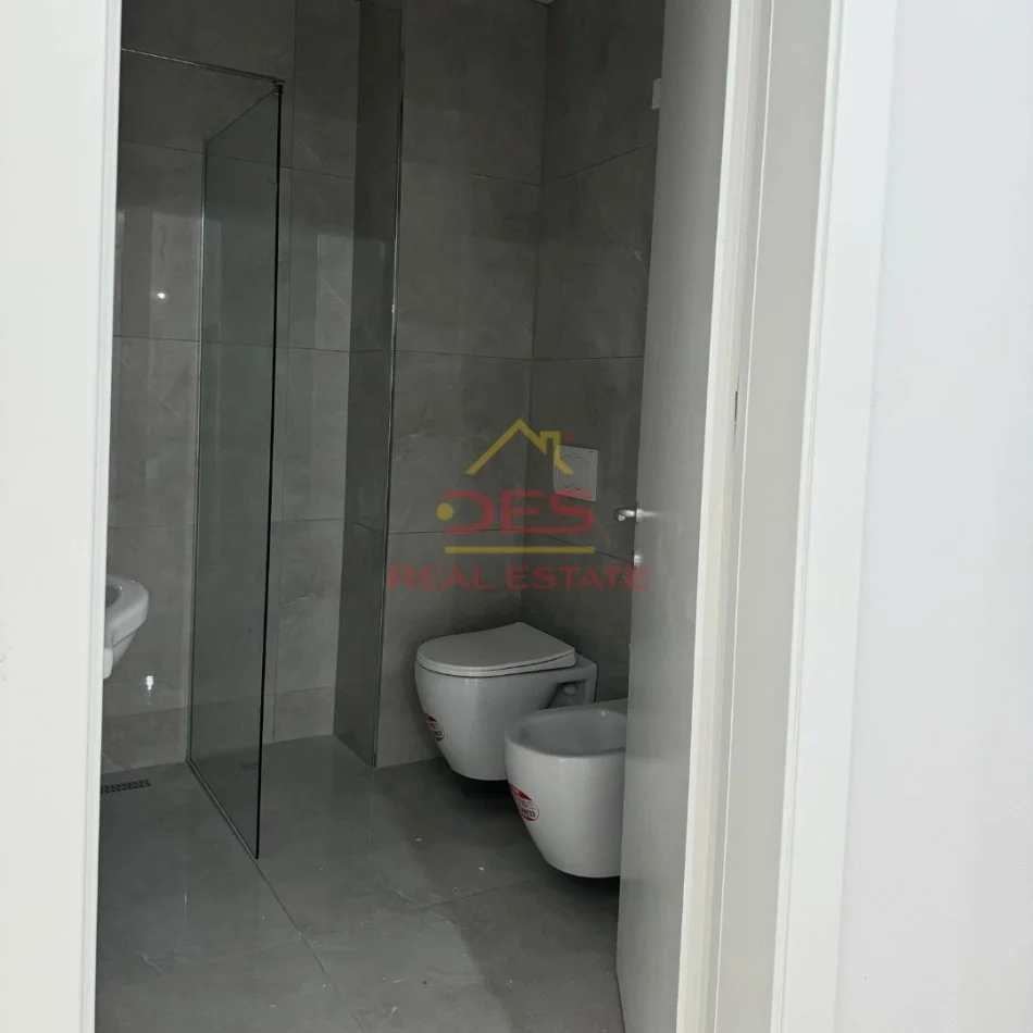 🏢JEPET ME QIRA AMBIENT SHËRBIMI / BANIMI, LAKE VIEW RESIDENCE, TIRANË