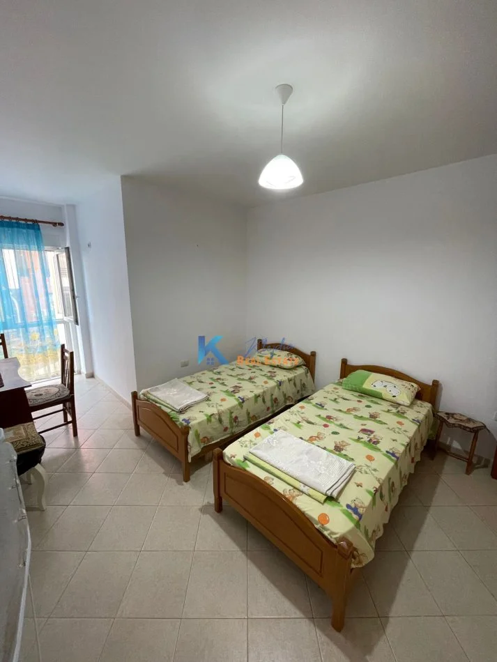 Tirane, jap me qera apartament 2+1+Ballkon Kati 2, 112 m² 700 € (2+1 per qira ne Zog te Zi)