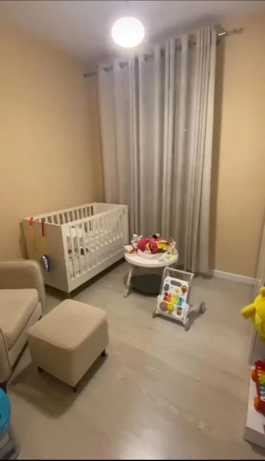 Tirane, jepet me qera apartament 2+1 Kati 4, 100 m² 700 € (Liqeni i Tiranes, Kopshti Zoologjik)