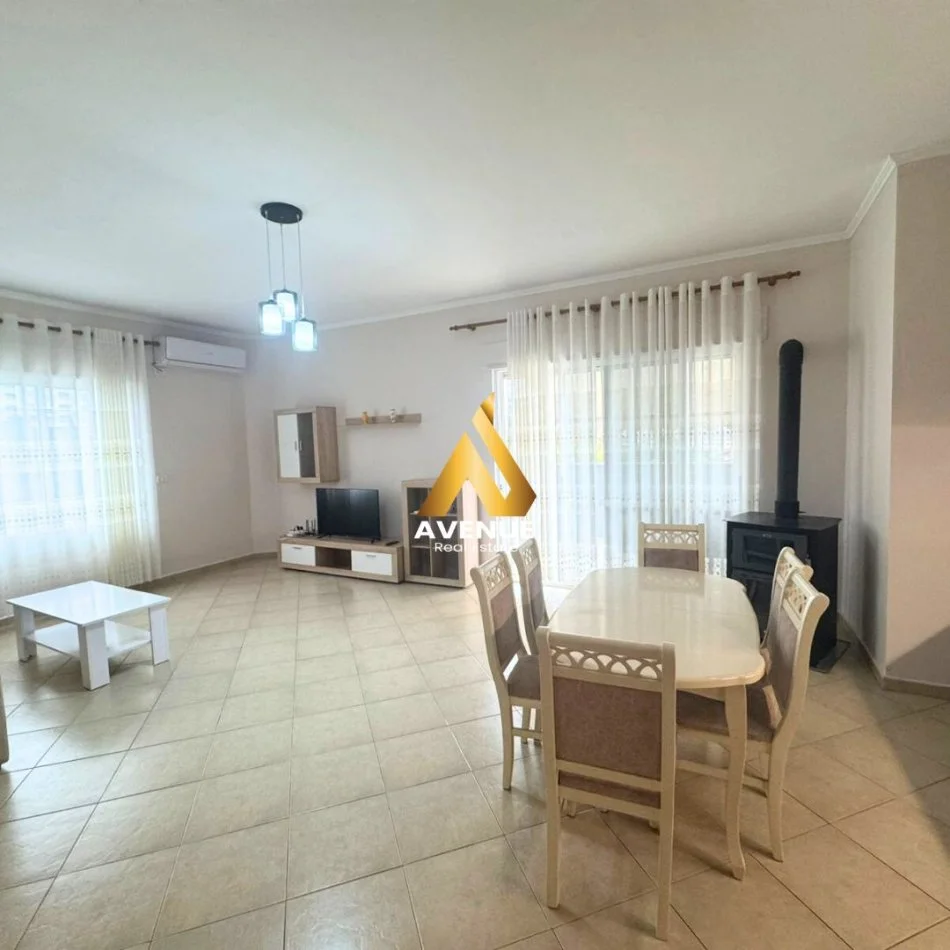 Tirane, jepet me qera apartament 2+1+Ballkon Kati 6, 120 m² 800 € (KOPSHTI BOTANIK)