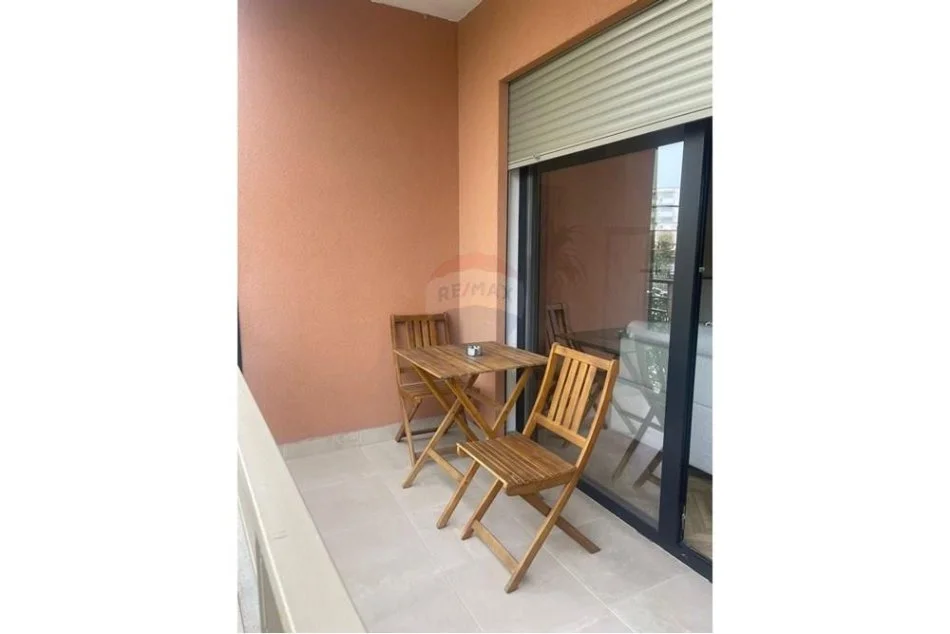 Tirane, jepet me qera apartament 1+1 Kati 7, 50 m² 550 € (21 Dhjetori)