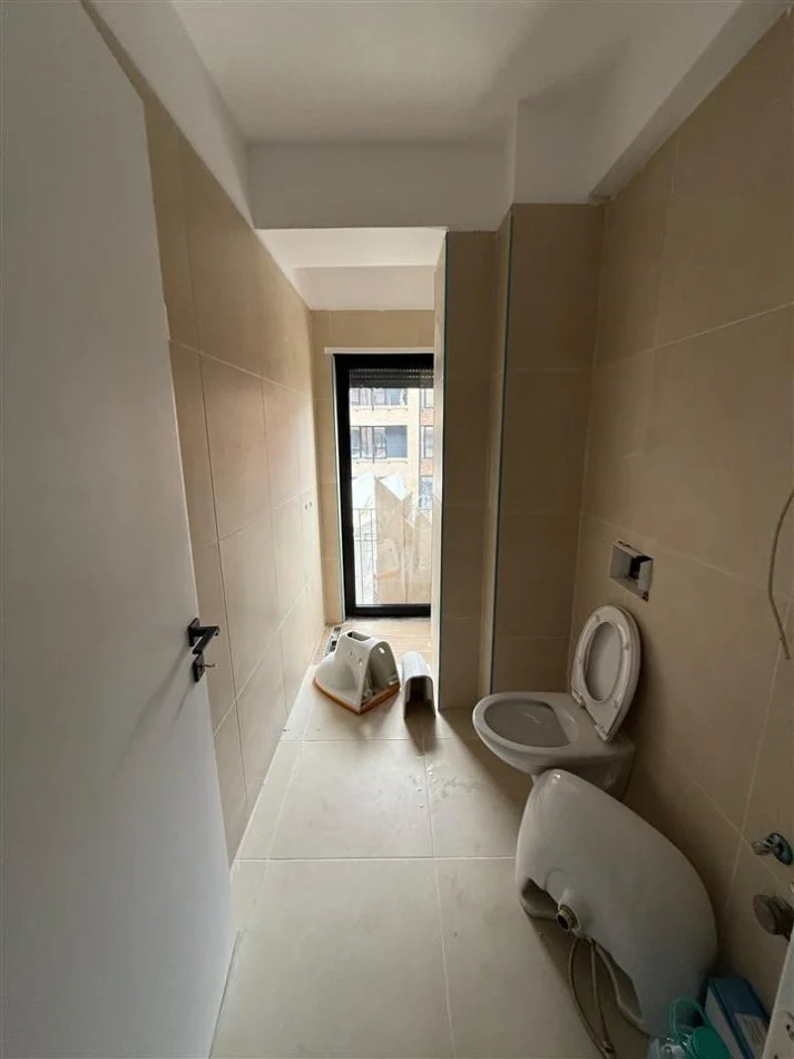 Tirane, jepet me qera apartament 1+1 , 73 m² 550 € (Kodra e Diellit)