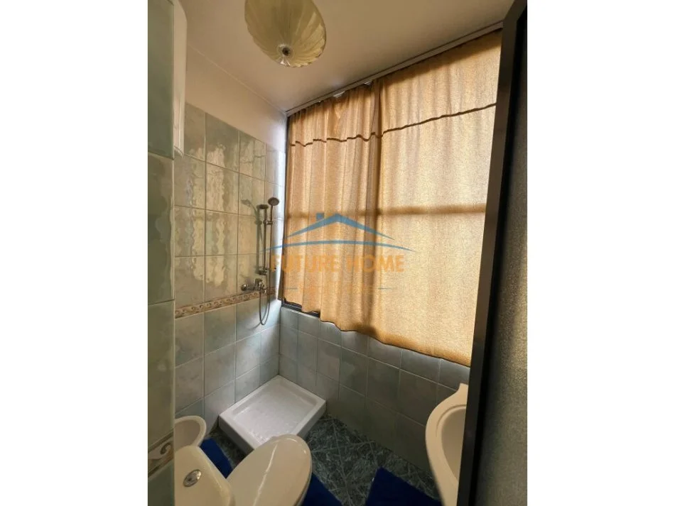 Tirane, jepet me qera apartament 2+1+Aneks+Ballkon Kati 11, 117 m² 650 € (21 dhjetori)