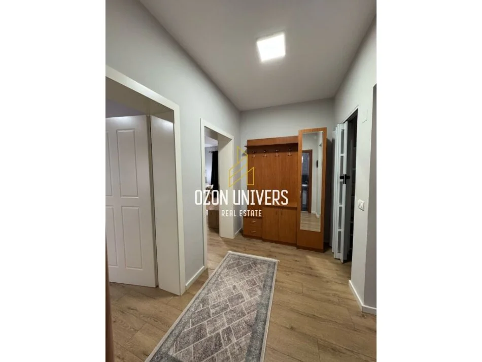 Tirane, jepet me qera apartament 1+1+Ballkon Kati 5, 60 m² 650 € (Myslym Shyr)