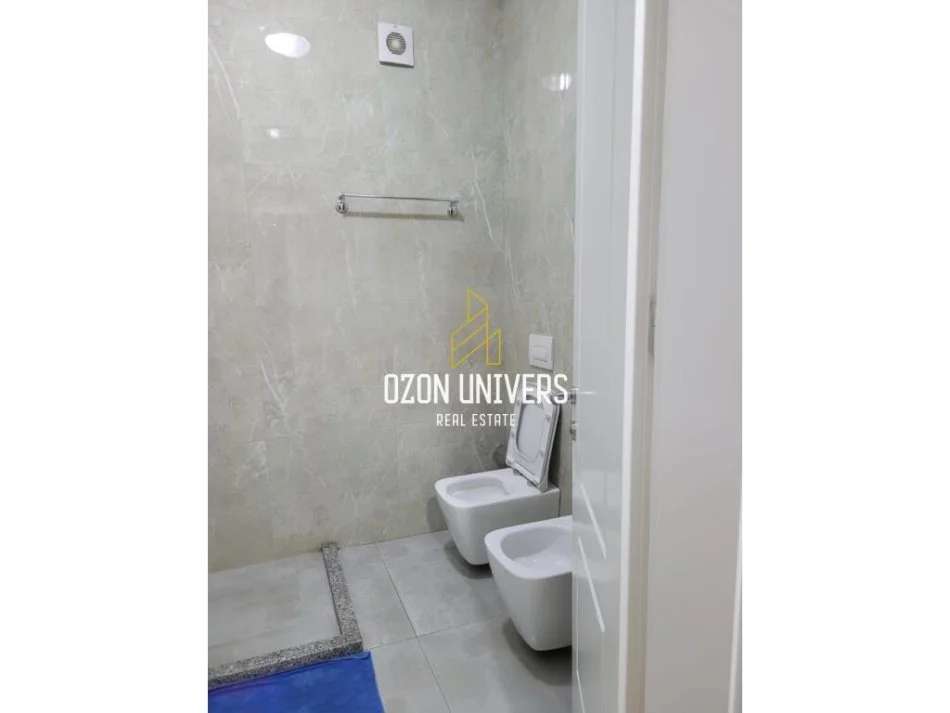 Tirane, jepet me qera apartament 1+1+Ballkon Kati 4, 400 m² 400 € (Kopshti Botanik)