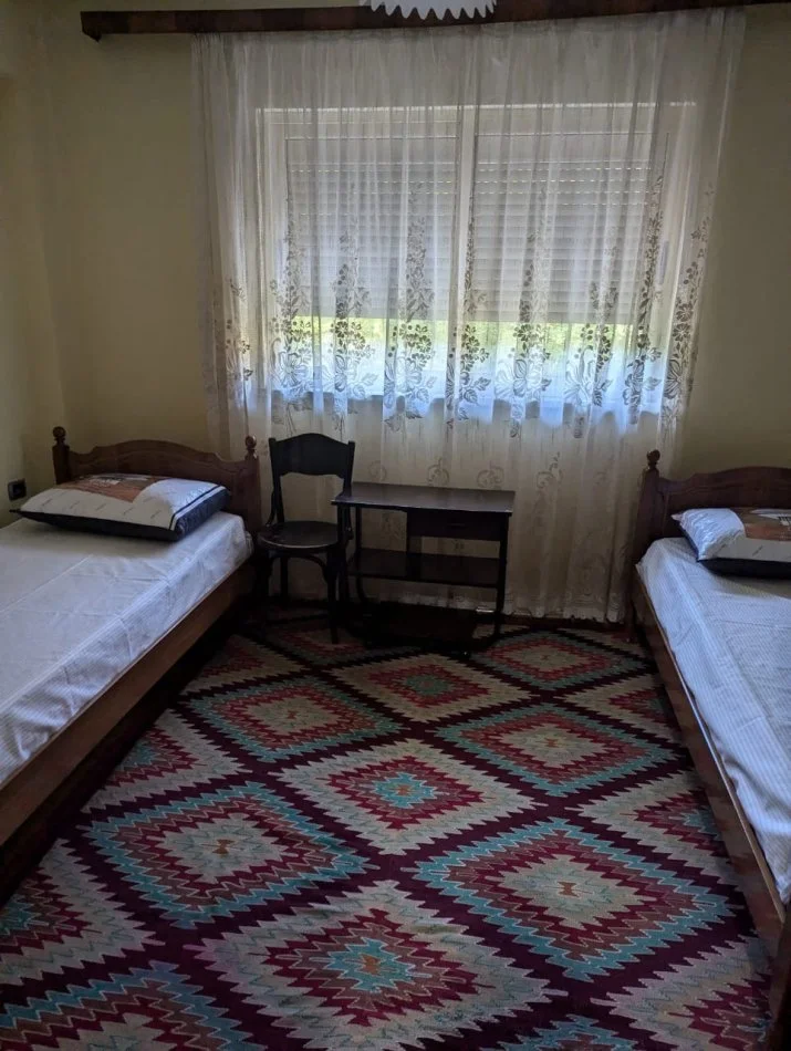 Tirane, jap me qera apartament 2+1 Kati 3, 80 m² 500 € (Qender)