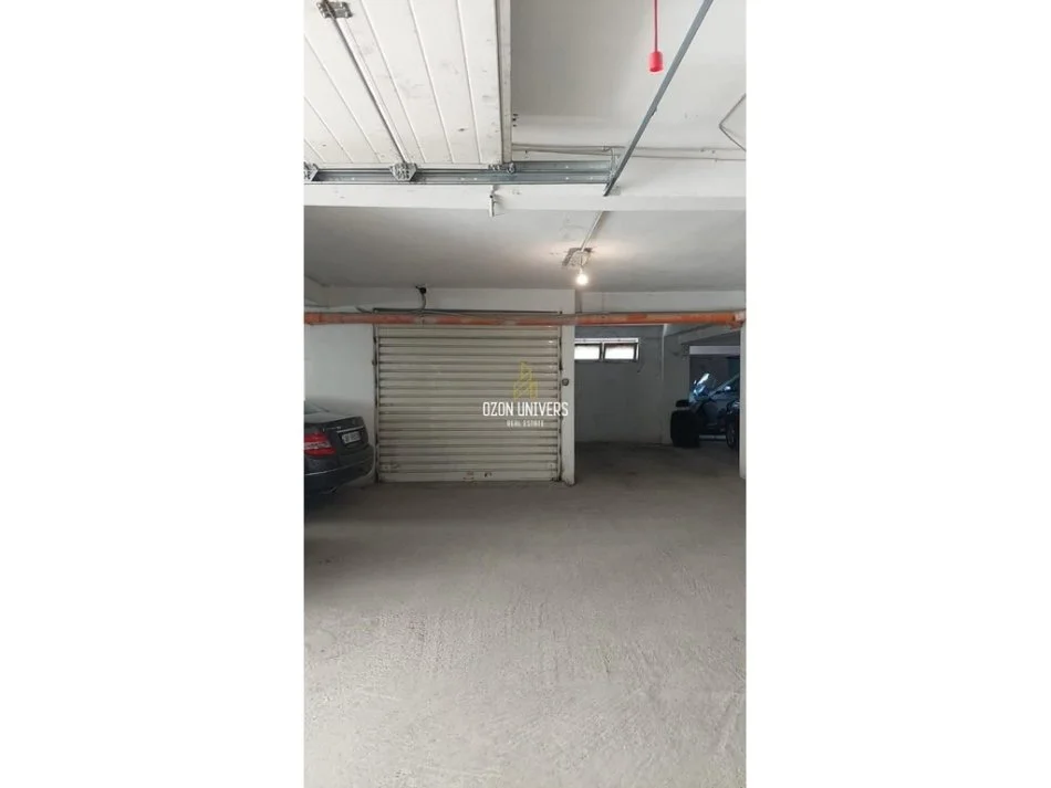 Tirane, shitet apartament 3+1+Ballkon Kati 2, 136 m² 290.000 € (Kopshti Zoologjik)