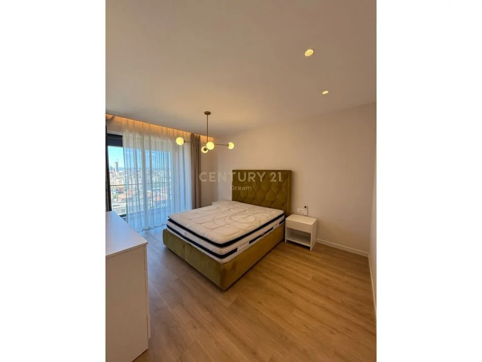 Tirane, shitet apartament 2+1 Kati 6, 111 m² 245.000 € (Xhamllik,Ish-Profarma)