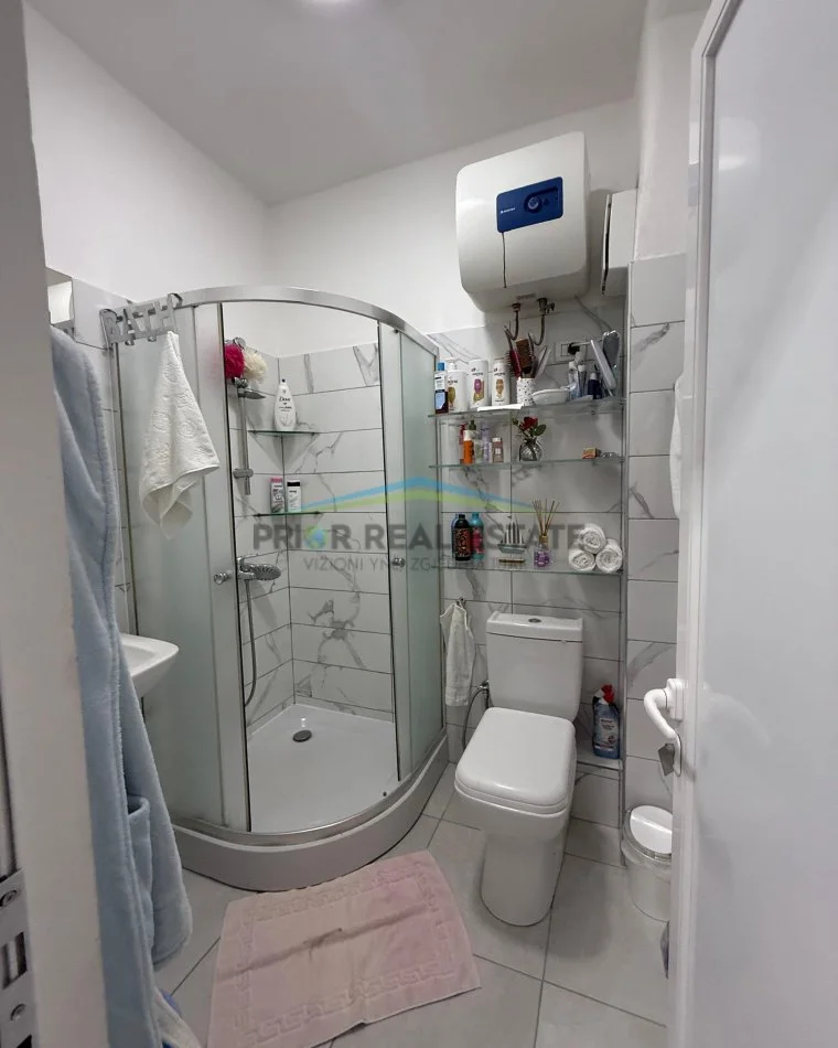 Shengjin, shitet apartament 2+1 Kati 5, 65 m² 115.000 € (Shengjin)