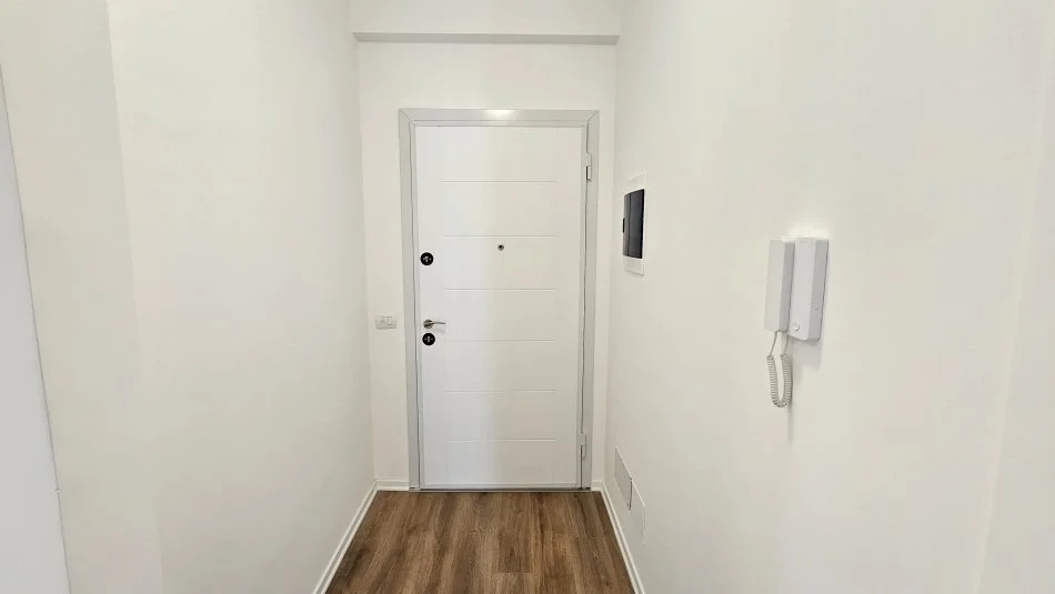 Tirane, jepet me qera apartament Kati 4, 110 m² 750 € 