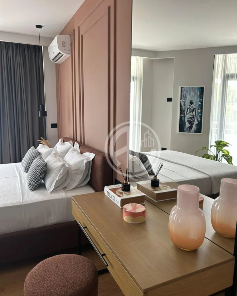 Durres, jepet me qera 2+1+Ballkon Kati 3,