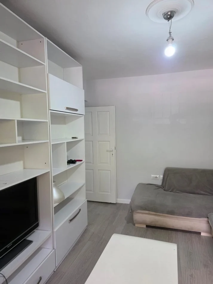 Tirane, shitet apartament 1+1 Kati 1, 64 m² 119.000 € (21 Dhjetori)