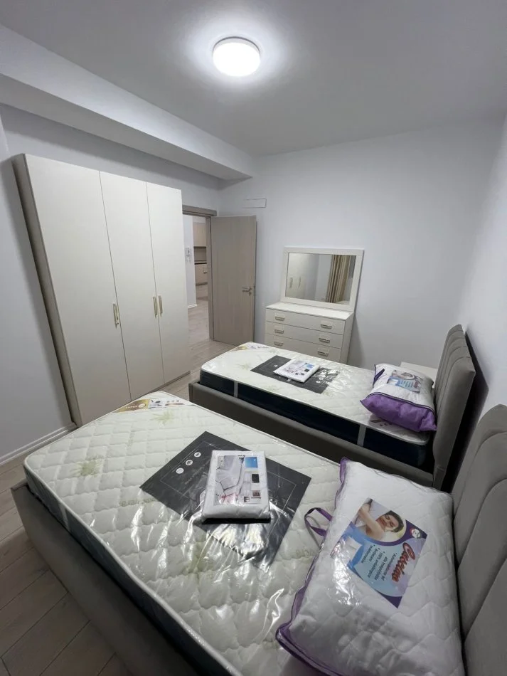 Tirane, jepet me qera apartament 2+1 Kati 9, 100 m² 600 € (Fusha e Aviacionit)