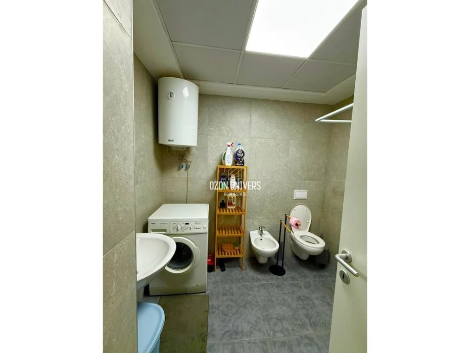 Tirane, jepet me qera apartament 2+1+Ballkon Kati 4, 96 m² 750 € (Fiori di Bosco, Don Bosko)